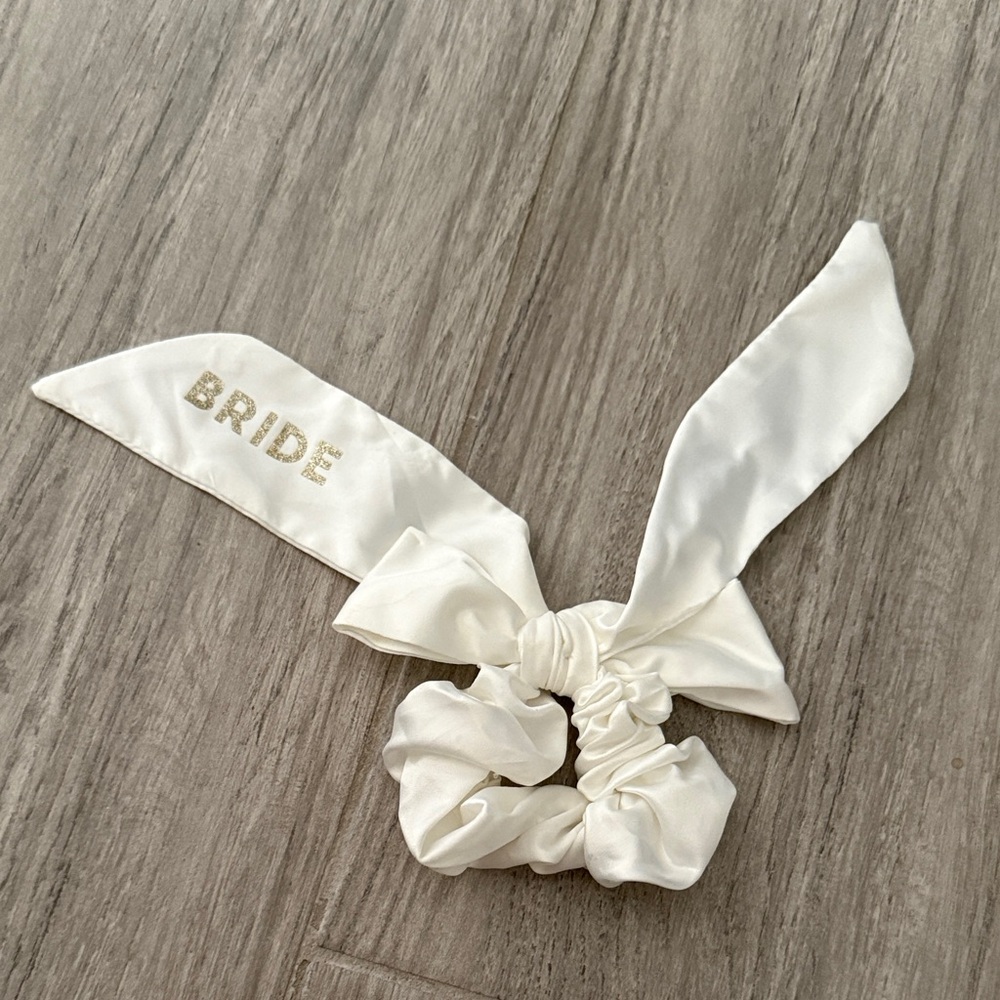Victoria's Secret White Bride Hair Scrunchie